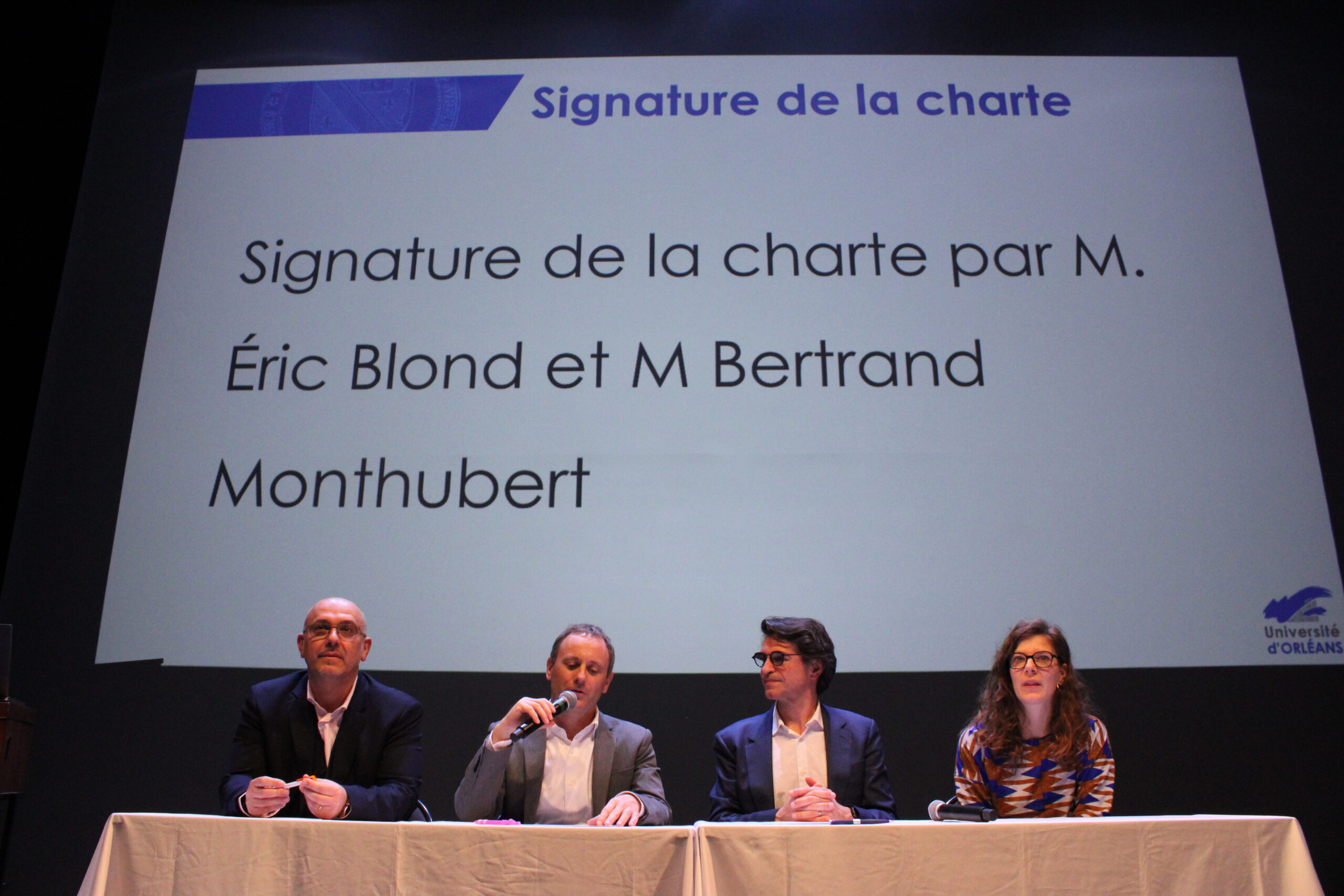 26 mars3